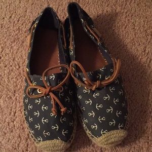 Sperry boat shoes